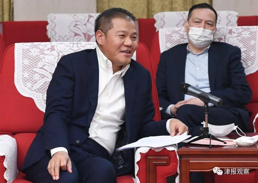 德龙集团董事长丁立国