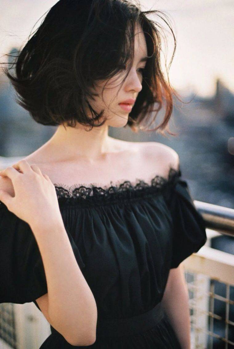 mslynn:开学发型如何选?这四种发型简单又有气质