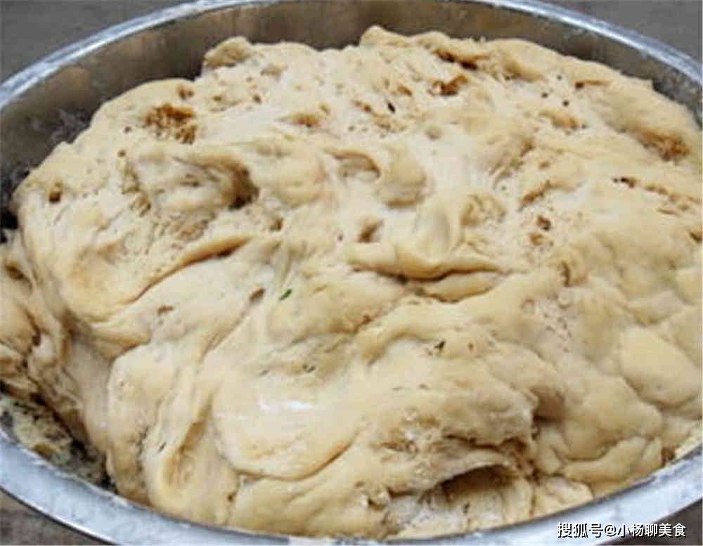 蒸糯米糕的最简单做法 4a9b33ed43694b0896fb65ba91cb340d.jpeg