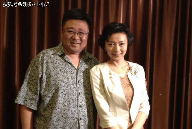 國家一級演員梁冠華,結婚32年無緋聞,老婆漂亮有才華_唐燁