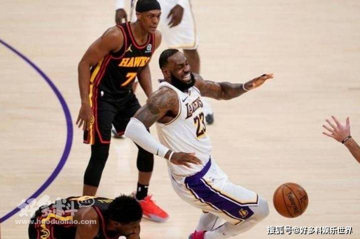 詹姆斯伤情最新视频 11d6f45e105346598a3c587de15f8d5a.jpeg