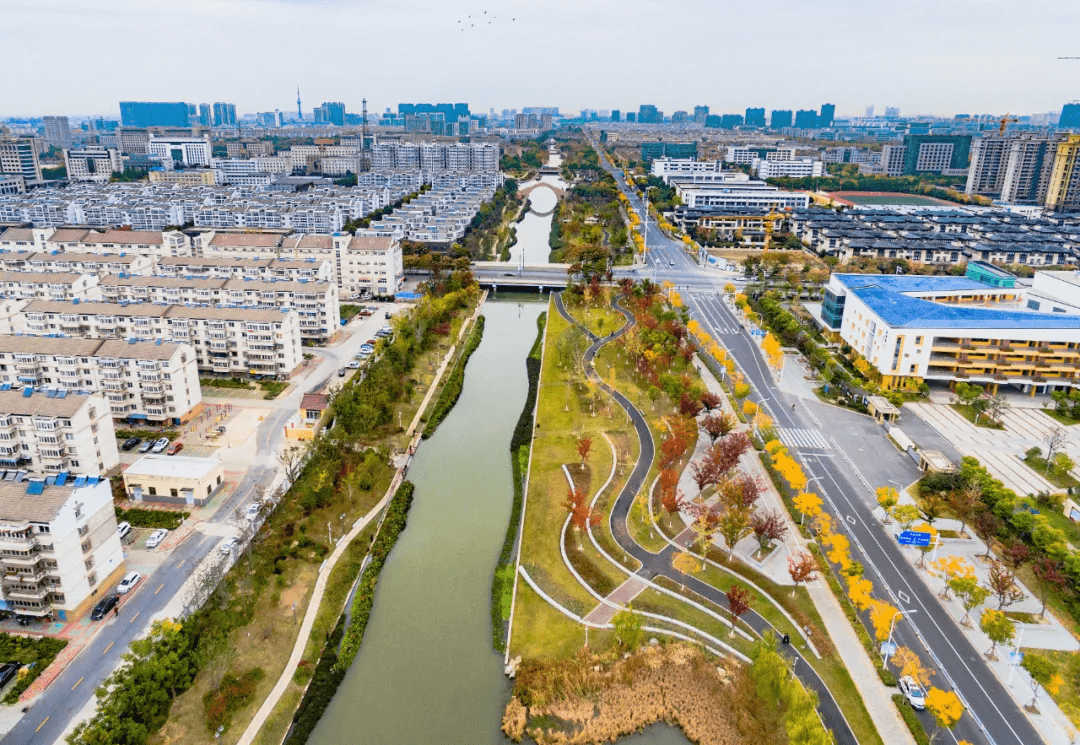 泰州市新能源产业园区经济总量_新能源汽车