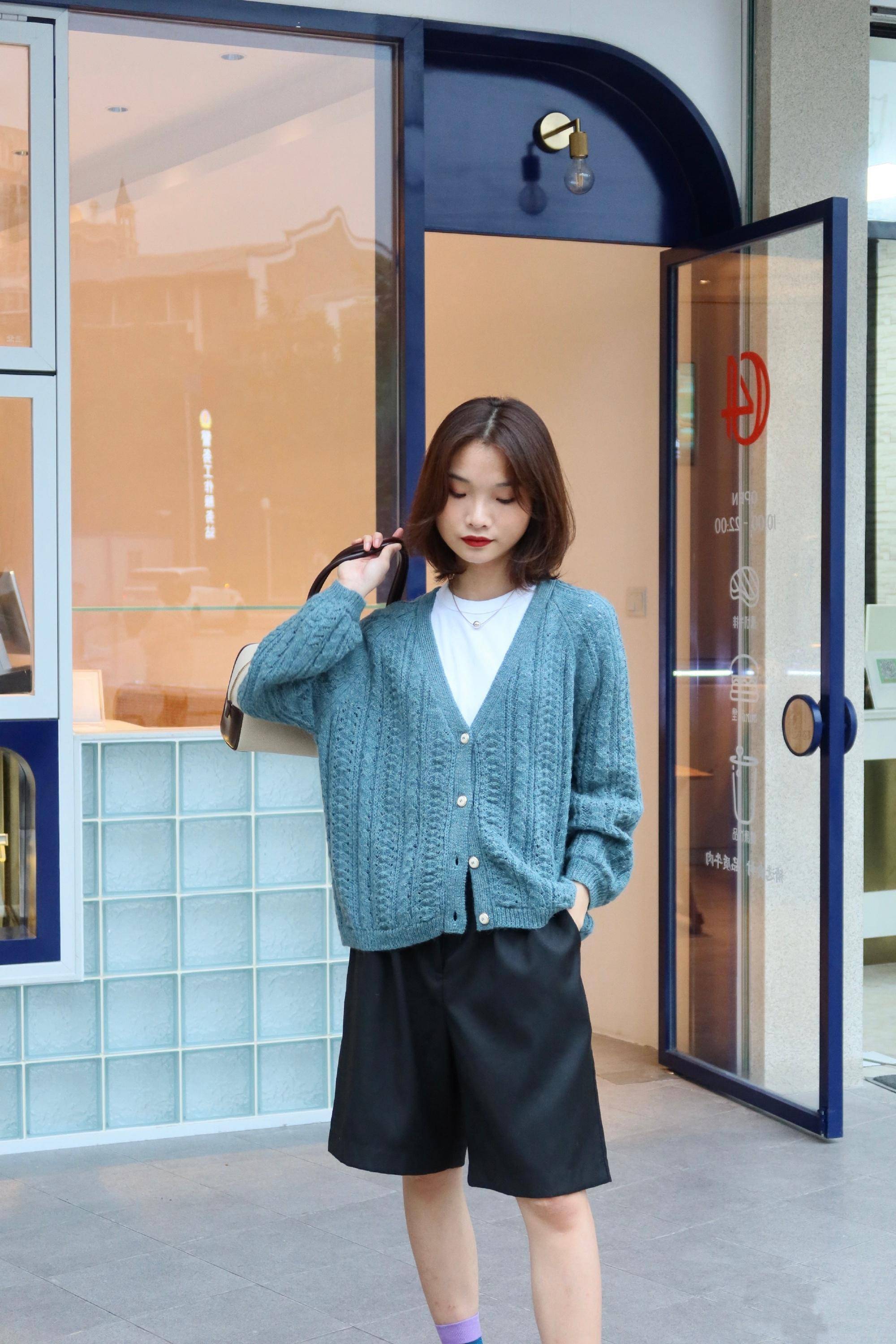 慵懒风宽松韩版外穿百搭上衣开衫 2b05a2729a8c446ea060ea5265d27d5c.jpeg