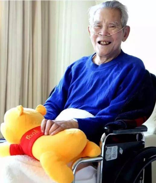 潮籍巨星陨落!中国核潜艇第一任总设计师彭士禄逝世,享年96岁