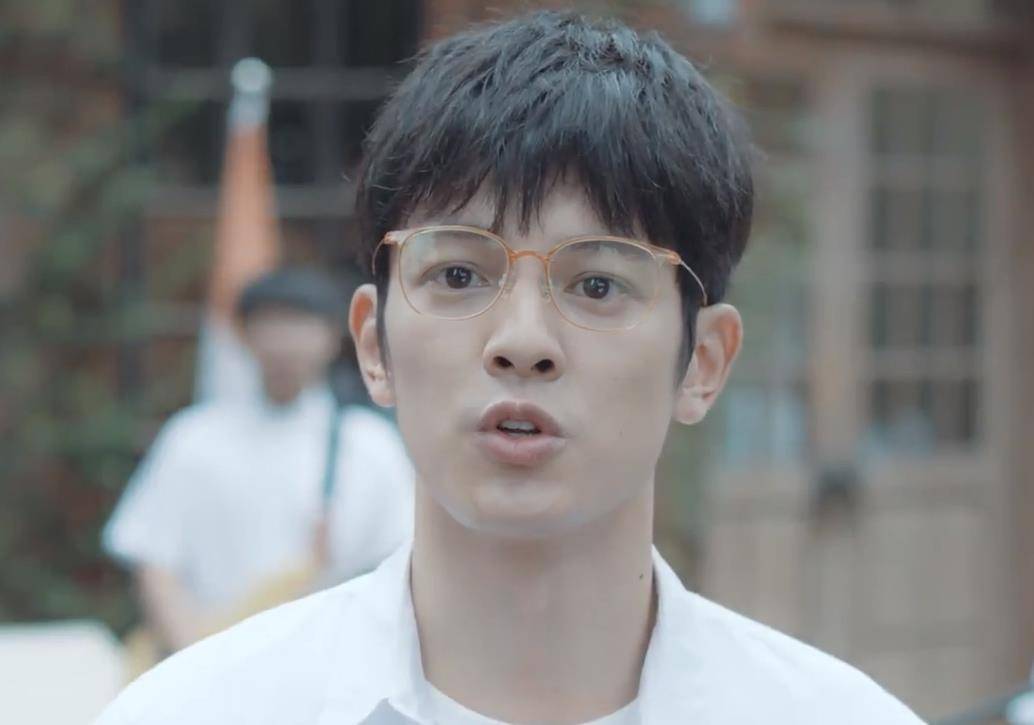 《别想打扰我学习》大结局:南向晚回到现实后,终与林骁然在一起