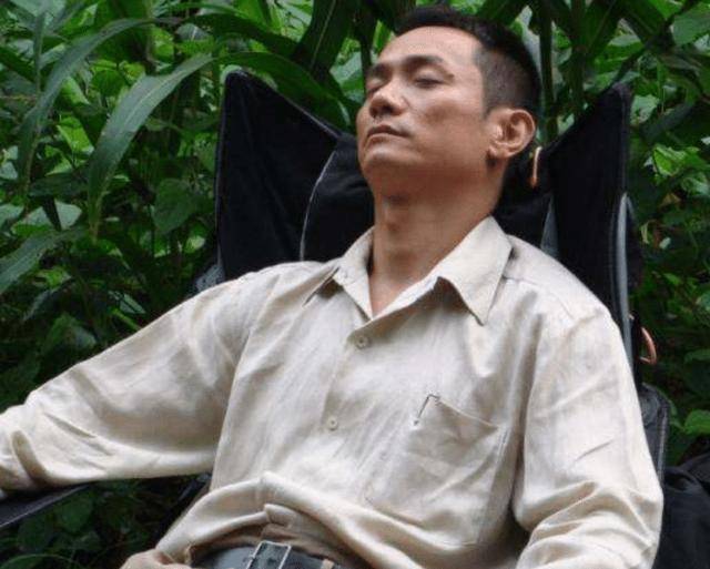 中国的著名影帝有哪些 2be3e6e8e372434b8701346908b30f0d.jpeg