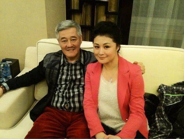 赵本山老婆回应"家产八辈子吃不完":这个女人可不简单!_马丽娟