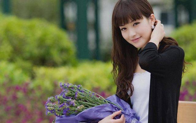 什么样的女人是真正的好女人 ae11ae7fb4064fdd97baf6fba1119407.jpeg