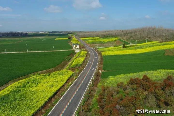 荆州应借鉴“襄阳经验”，升级荆当旅游公路，打造网红观光走廊