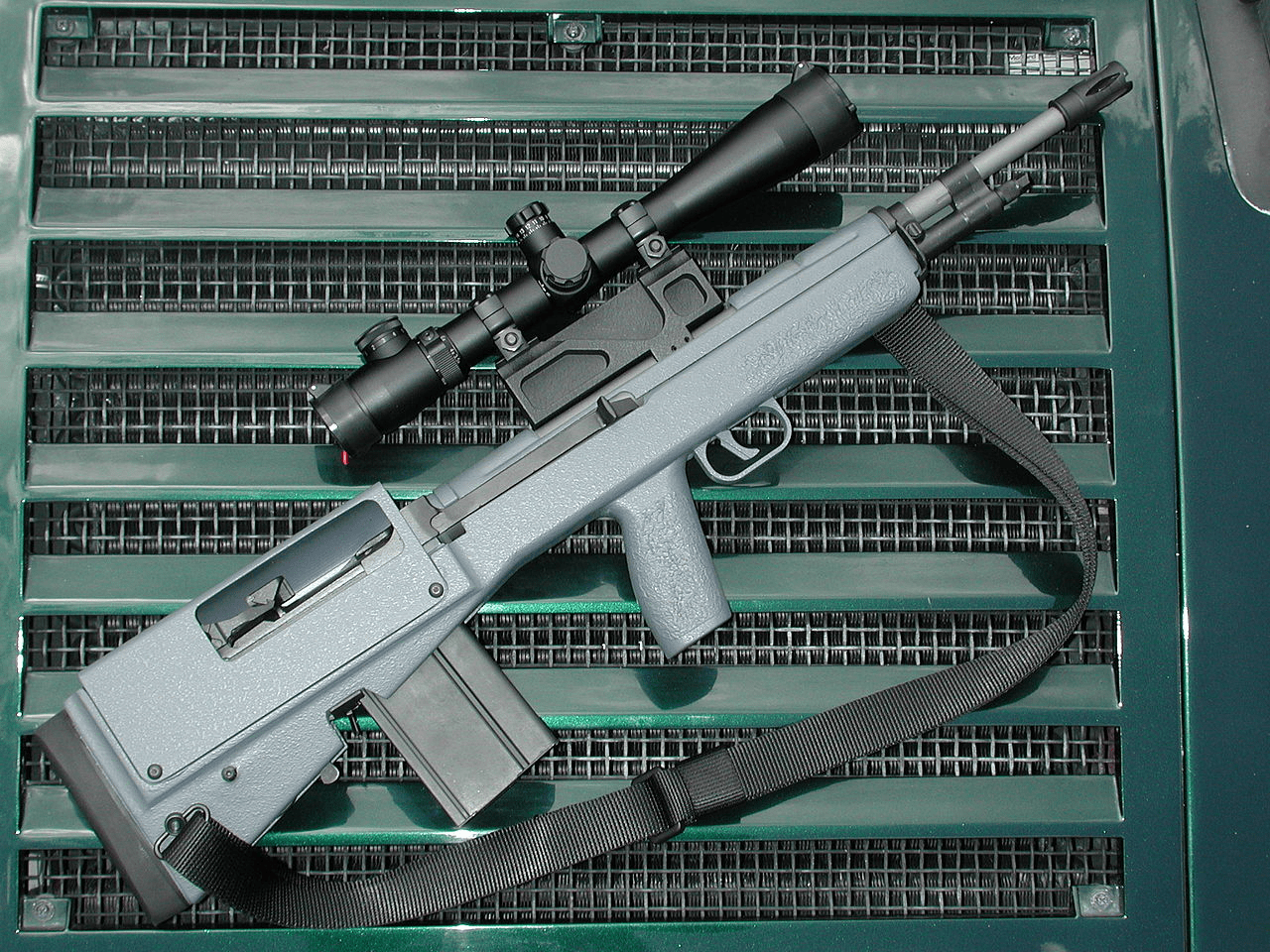 咱们很多人来说最出名的应该是mini-14这款狙了,这其实并不是狙击步枪