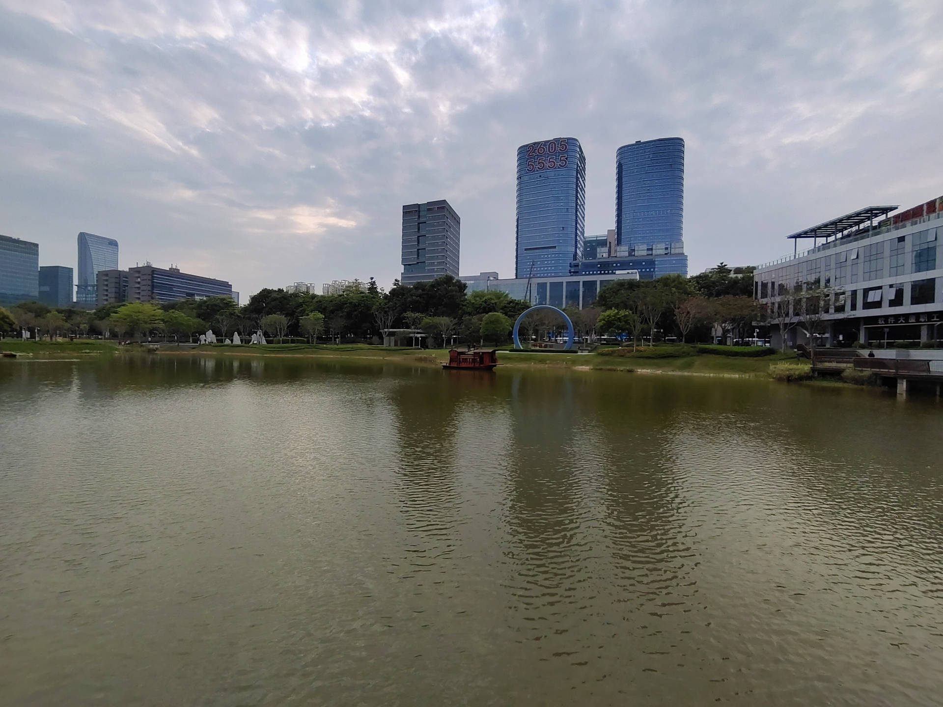 评测|iQOO Z3快速评测:1699元起的Z1x继任者