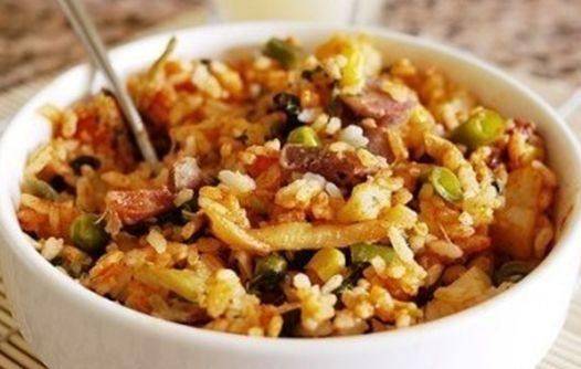 番茄酱可以炒米饭吗 b8c4505cf6424a05bf7a7e9b533f4d3a.jpeg