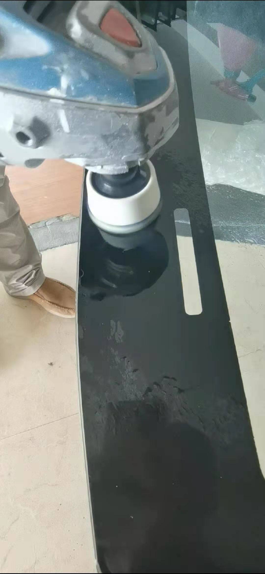 玻璃如何修复划痕 4a78eee9d50744728493b30fcfda8e0b.jpeg