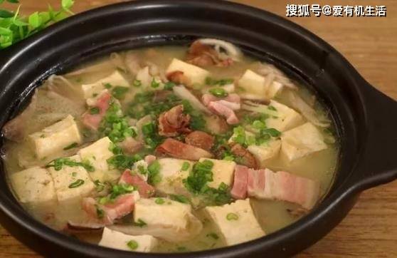 炖豆腐怎么炖好吃视频 db849345d92f47e49feaebcf6a24238a.jpeg