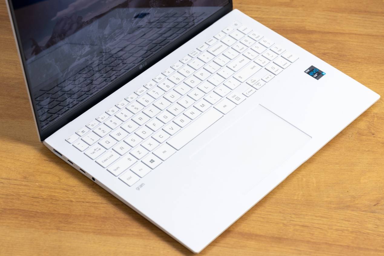 原创大屏兼顾轻薄lggram16从未失手