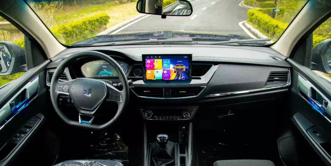 引领高端皮卡新潮流 庆铃五十铃tΛgΛ达咖h全国各地火爆上市