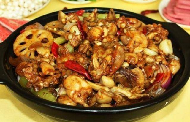 重庆鸡公煲竟不是重庆菜!发明人原来叫"张重庆",网友:懂了