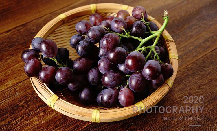 怎么洗葡萄不涩 d530d4390a3e4af89ca085403f6592e8.jpeg