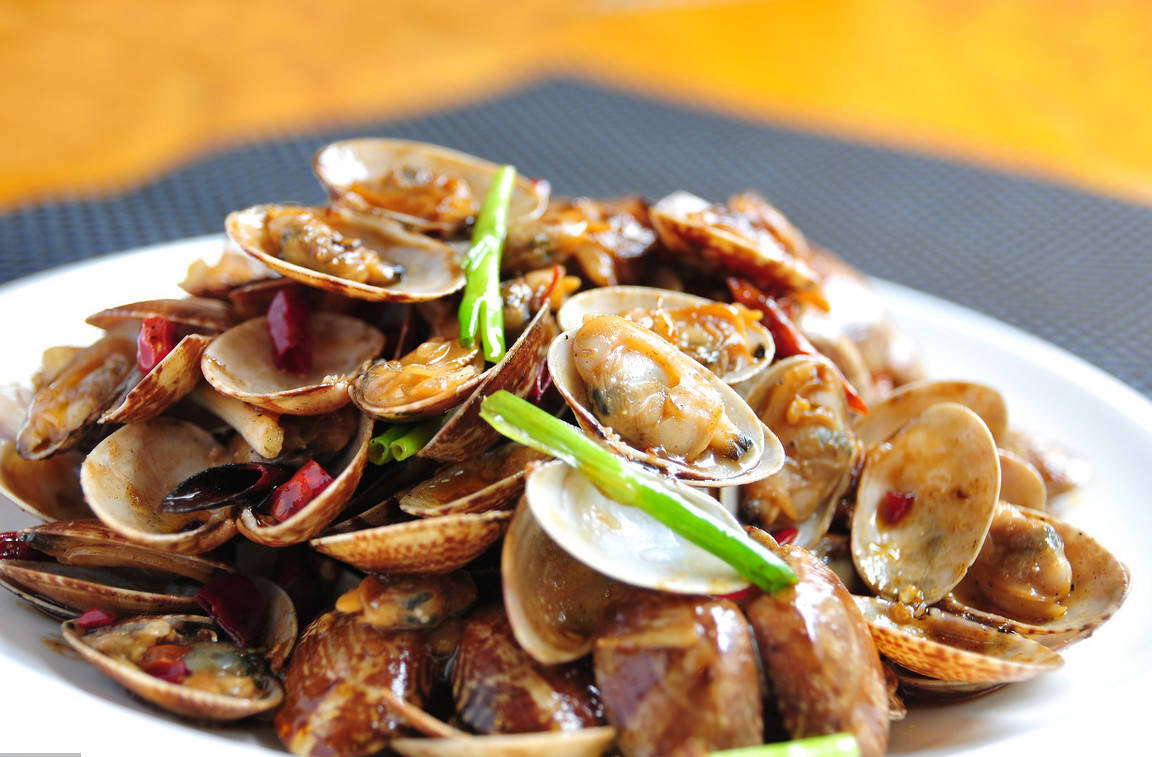 豉椒爆花蛤肉味鲜美,冬天的美味!