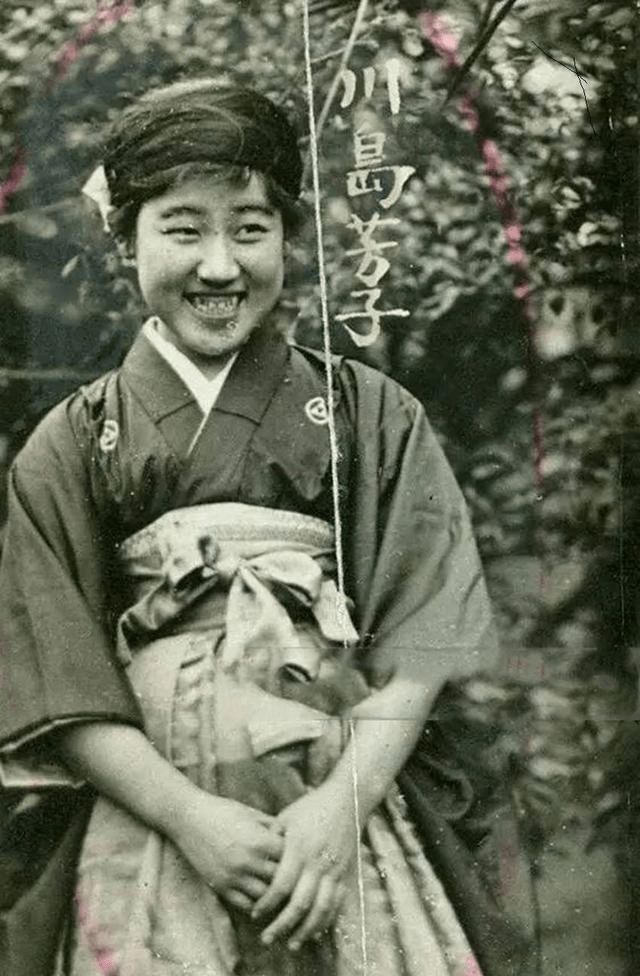 "东方女魔"川岛芳子真容曝光,全龅牙,枪毙时被打成"筛子" | 微头条