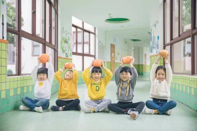 重庆一商圈再度发力，商圈旁将造国际化幼儿园，当地人：非常期待