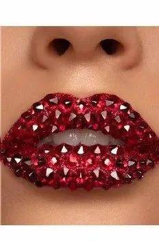 这是什么迷惑设计奇葩口红大盘点