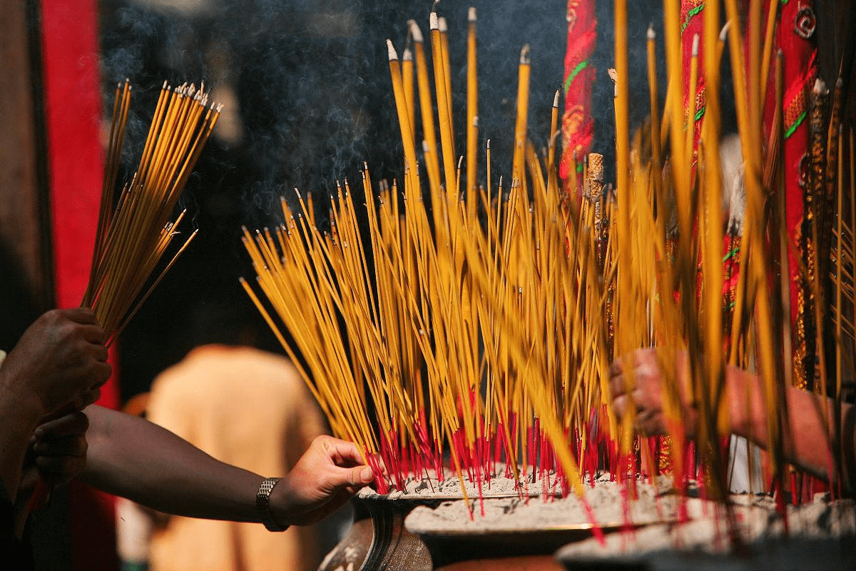 礼佛拜神祭祖烧香为何都是单数