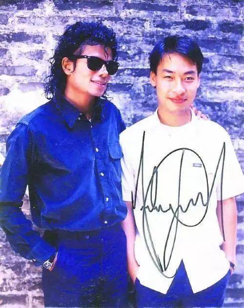​1987年，迈克尔杰克逊在广东中山农村，度过了特殊的一天