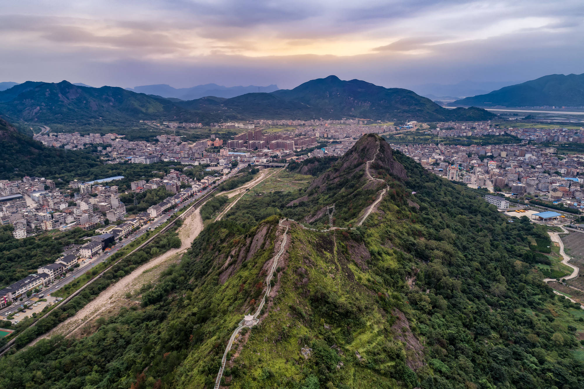 浙江这座巨型火山,曾喷发毁灭一切,如今竟建成5a景区