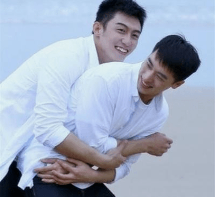 想红想疯了的明星组男男cp就够了吗