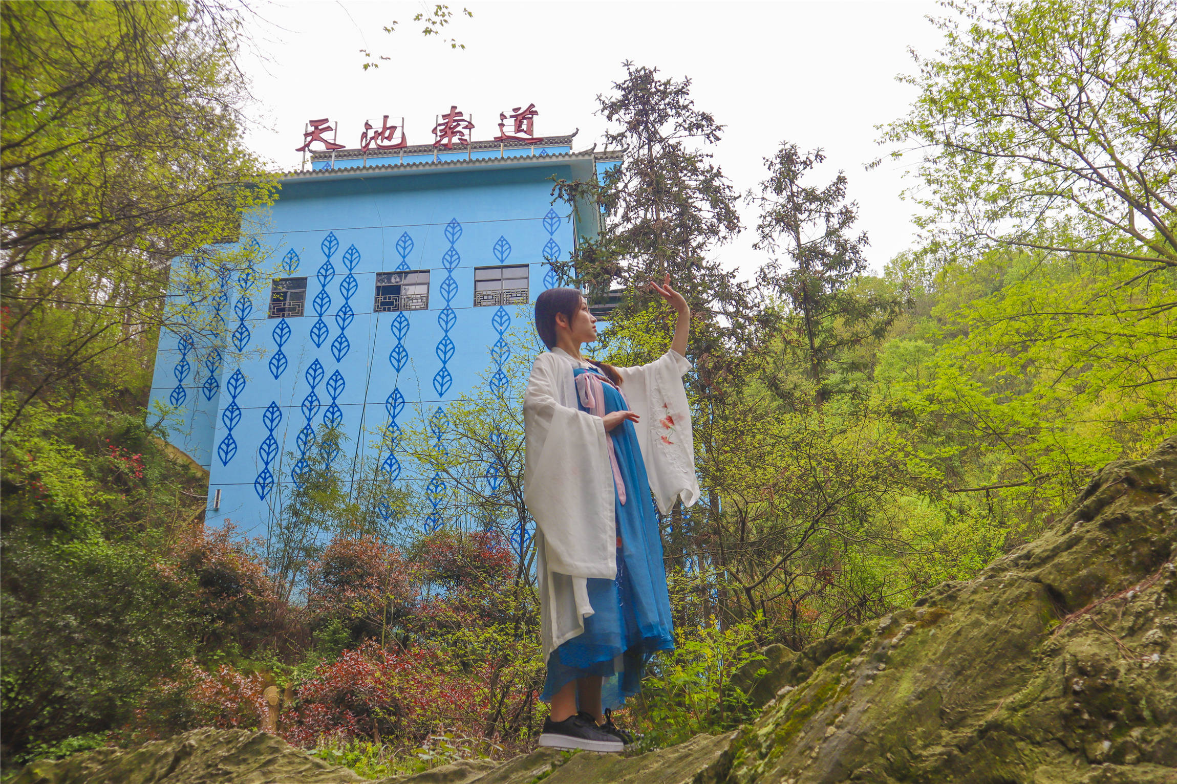 木兰天池打卡点推荐体验飞仙一定要先摆好造型按本文不走弯路