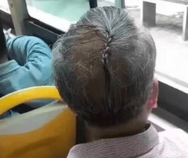 原创
女汉子不要让场面这样尴尬,拿出点真本领吧