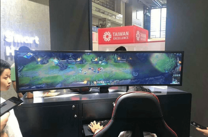 原创
看着不像有一米八的啊