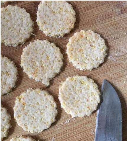 给九个月宝宝熬粥要怎么做好吃 4762c3b95e554a5f95956a767173b6af.jpeg