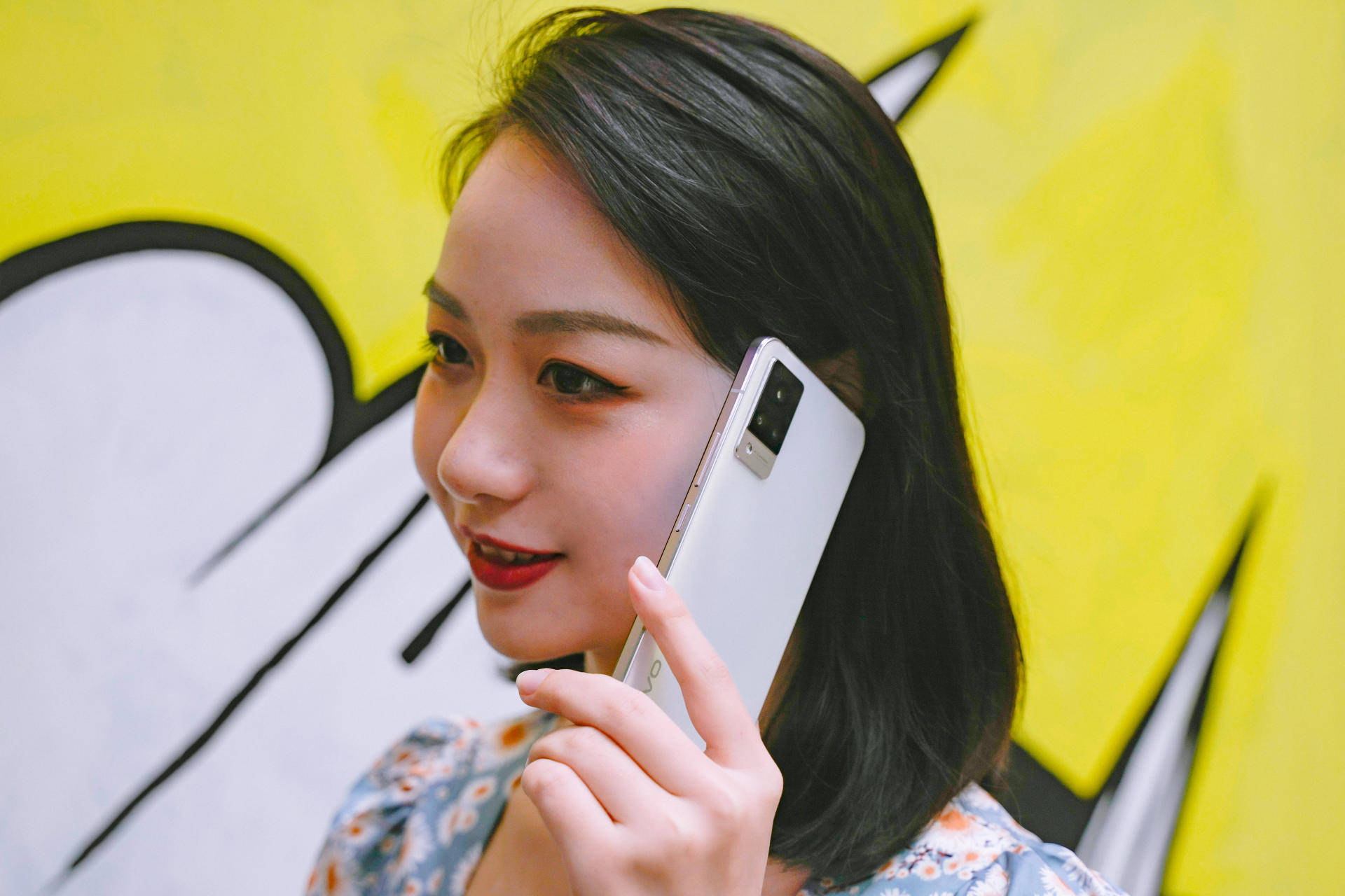 vivo s9美图来袭!自拍体验有趣,机身设计亮眼