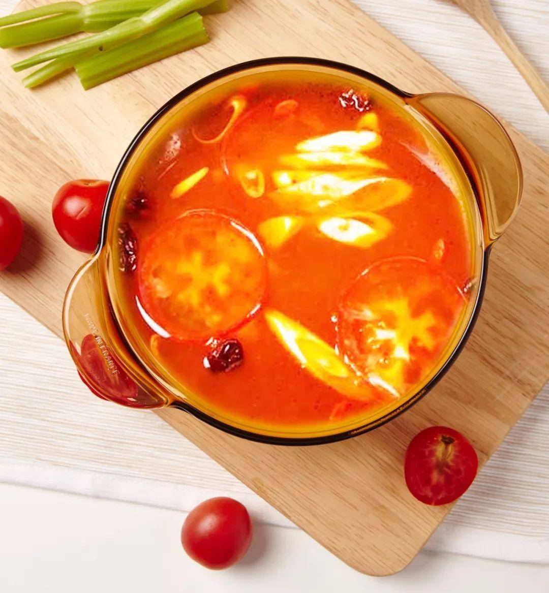 番茄酱的制作方法用什么锅 7ad1f22a3460414280297ca89bb8345c.jpeg