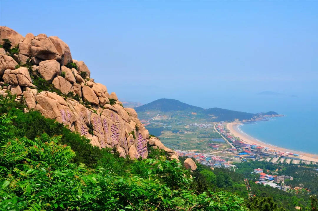 山东一座海拔11327米的山古语称泰山虽云高不如东海崂