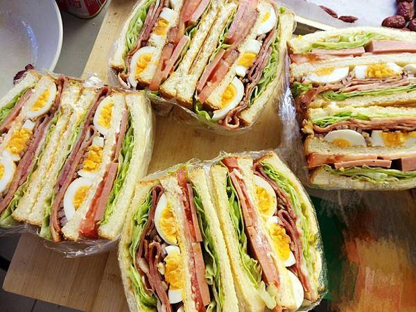 这七种早餐主食我家经常做 简单方便营养健康 接地气更美味 发糕