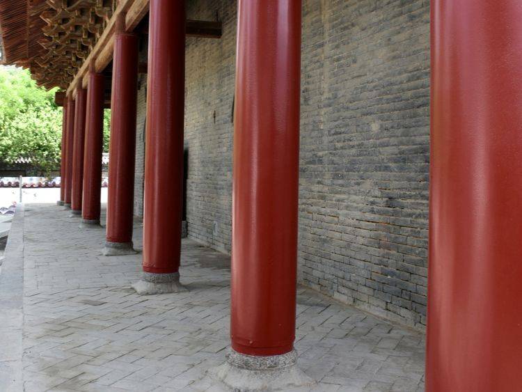 西安东门里的古庙，半个世纪后重新开放，游客不多环境好