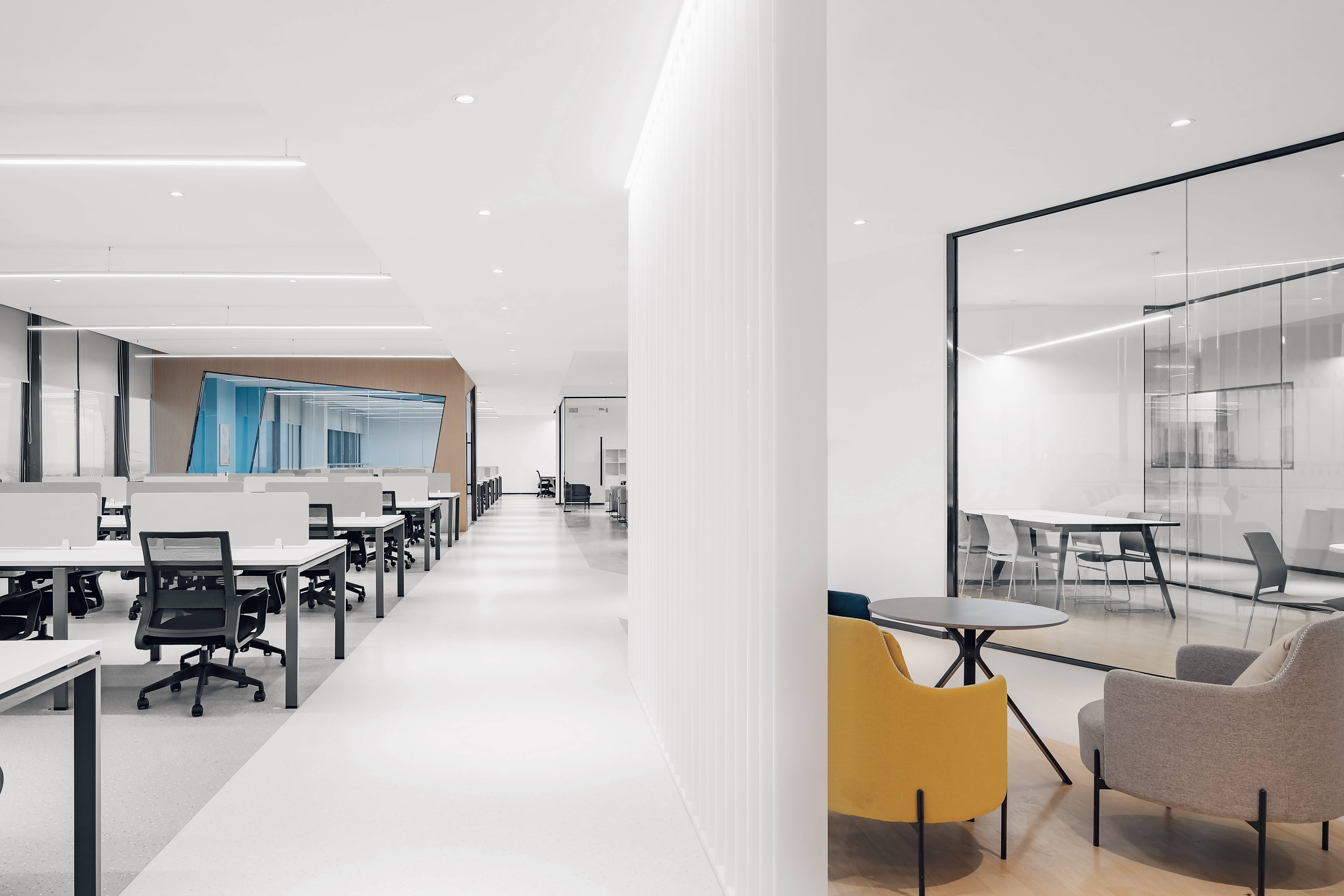 何处染尘埃生物科技公司办公室装修案例