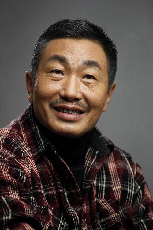 原创老戏骨杜源妻子4岁就认识38年0绯闻如今怎么样了