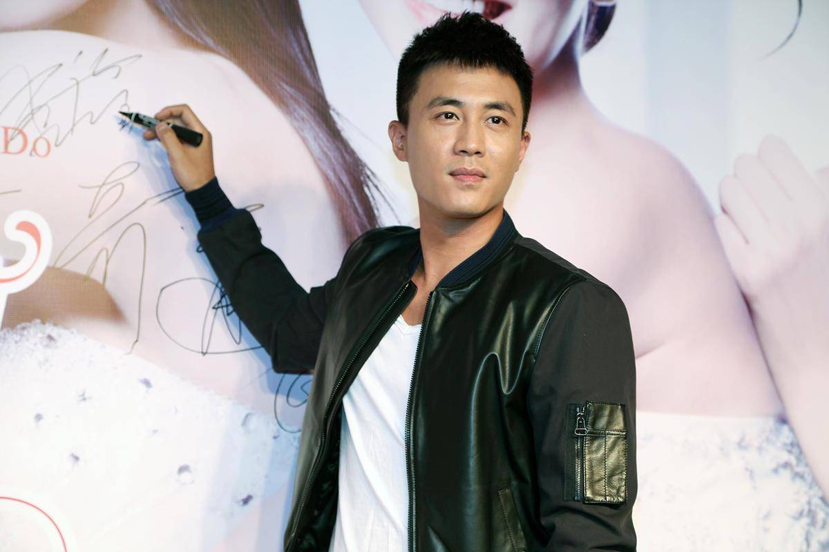 杜淳2020年,杜淳已39岁了,婚事迫在眉睫.