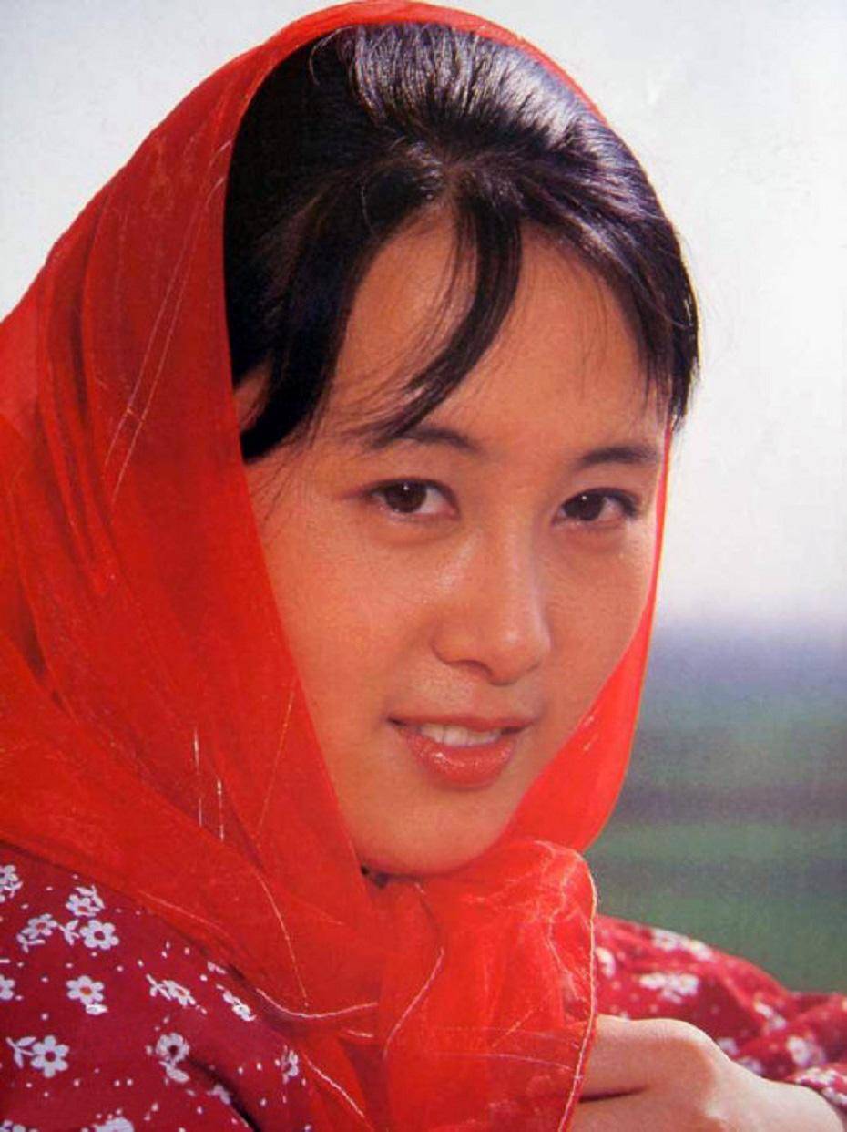 吴玉芳1984年因在电影《人生》中出演巧珍而成为第八届百花奖影后