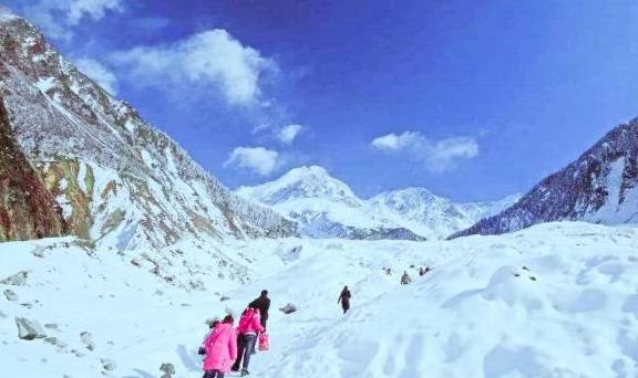 中国最美的六大冰川：每一座都冰冷美艳，你家乡的上榜了吗？