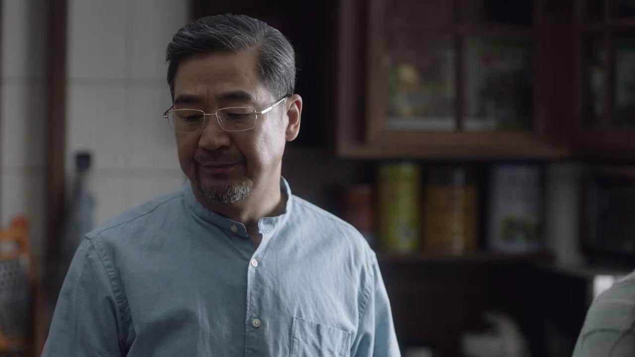 可是,面对蔡菊英这样的人,哪个男人都会沦陷啊!