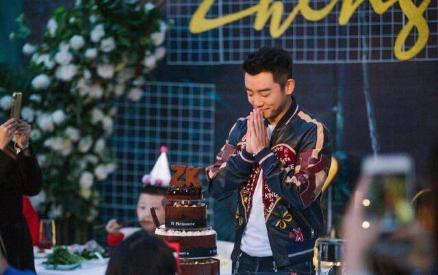 苗苗是郑恺粉丝 217891ab90844925a1a5f224d91120ee.jpeg