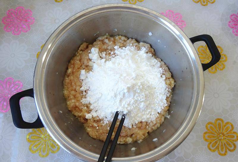 怎么做山药肉丸子肉不柴 a870490537874c2a8f666df1ce755ef7.jpeg