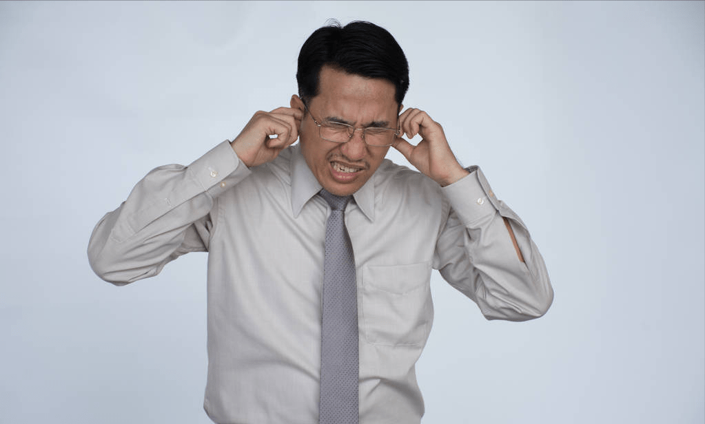 原创
以为是鼻炎,其实是癌症!鼻咽癌来临时,身体会发出6个警示信号
