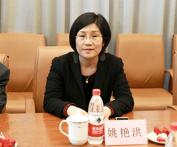 锦江区区工商联调研四川泌尿外科医院_姚艳洪