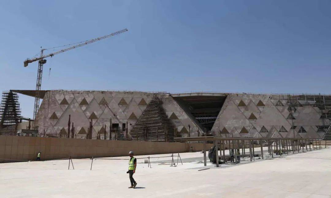 大埃及博物馆即将开放，50米高差多层次空间！
